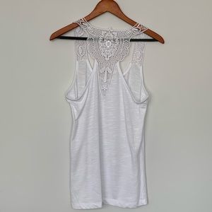 Lace tank top. White. Size Large